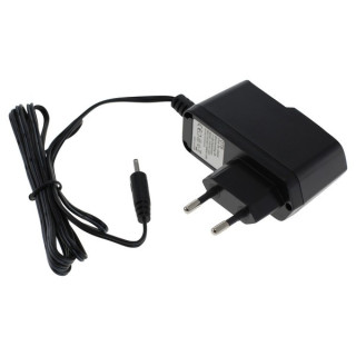 Nabíječka pro tablety, univerzální, 5V, 2A, 2.5mm x 0.7mm Nabíječka pro tablety, univerzální, 5V, 2A, 2.5mm x 0.7mm