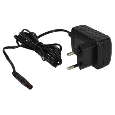 Nabíječka pro strojky BaByliss E986E / E990E, 5.4W, 4.5V, 1.2A Nabíječka pro strojky BaByliss E986E / E990E, 5.4W, 4.5V, 1.2A
